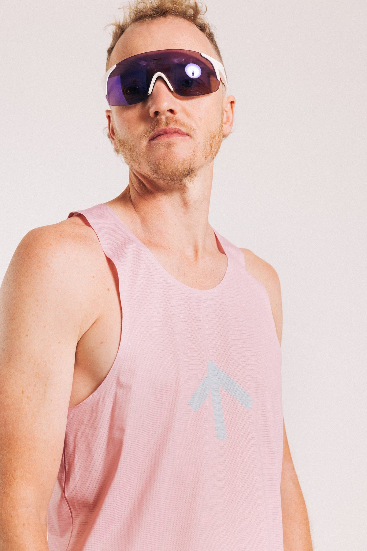 Arow Lightweight Singlet - Blossom and Chrome
